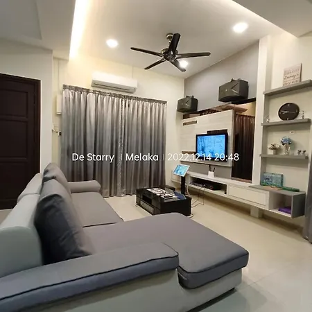 Melaka Homestay With Pool 4Br Semi-D,Bbq,Ktv,Billiard 15Pax Destarryvilla Exterior photo
