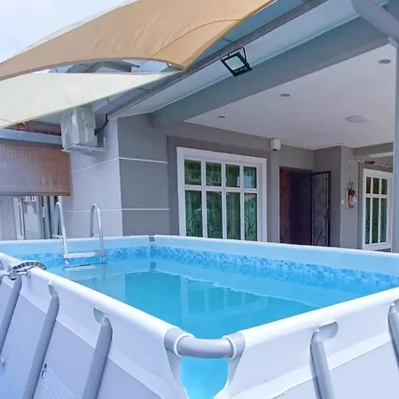 Melaka Homestay With Pool 4Br Semi-D,Bbq,Ktv,Billiard 15Pax Destarryvilla Exterior photo